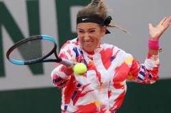 爱游戏-关于阿扎伦卡在法国队比赛中逆转，突破纪录引发热议！的信息